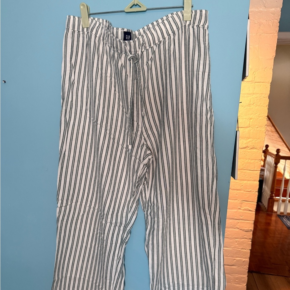 GAP Striped pajamas in blue and White